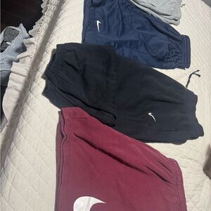 Nike men ' Shorts Trio - Black, Navy, Maroon